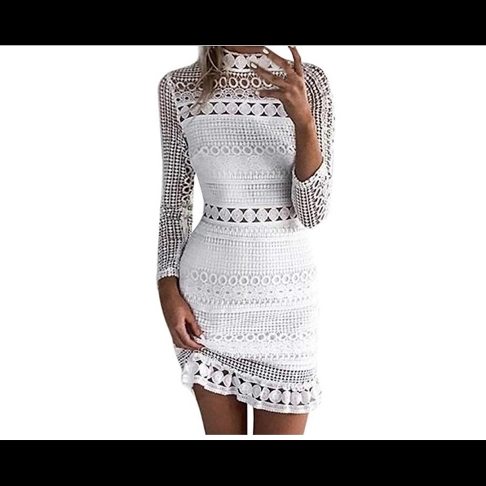 Lace fitted white dress